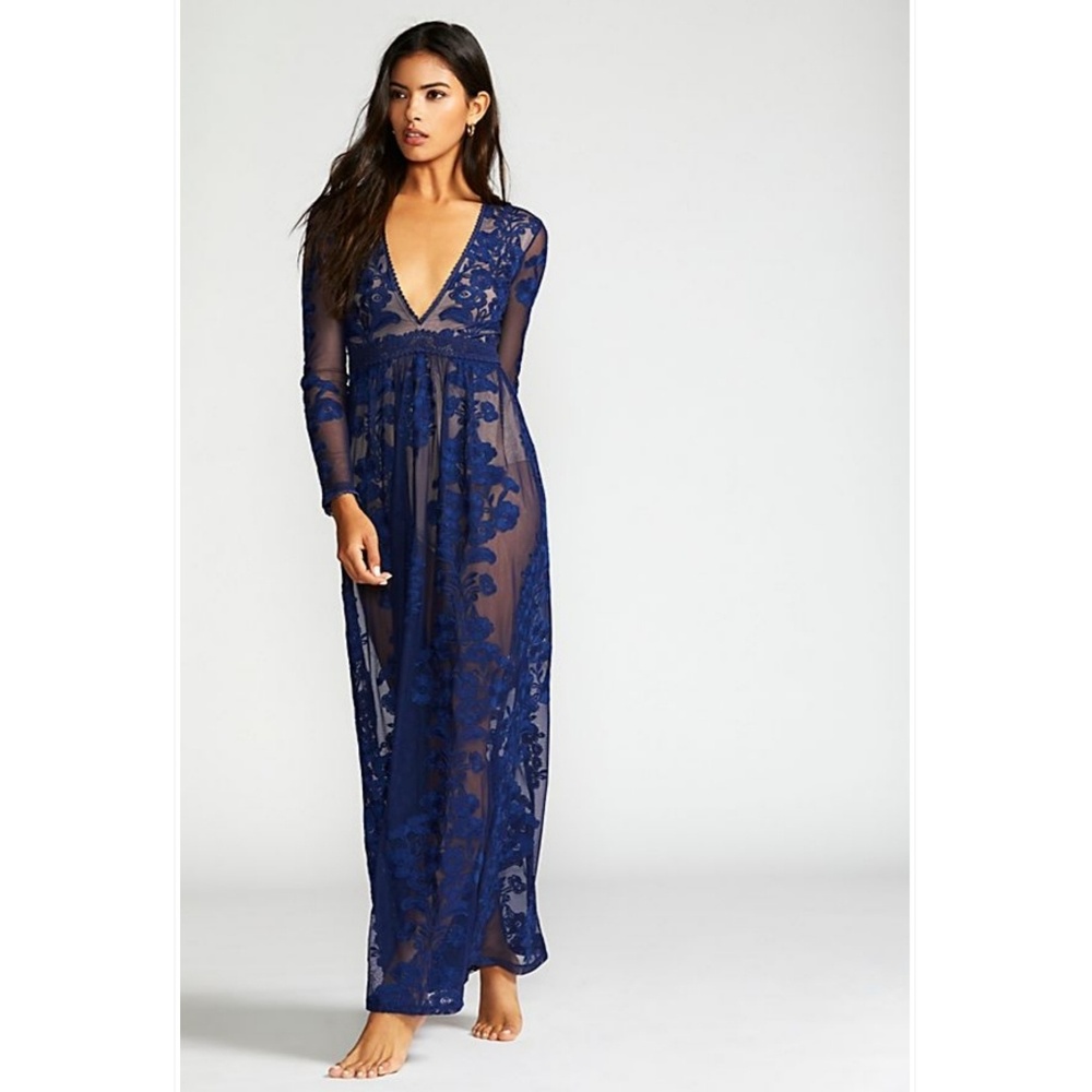 💙NEW- For Love and Lemos Temecula Dress💙